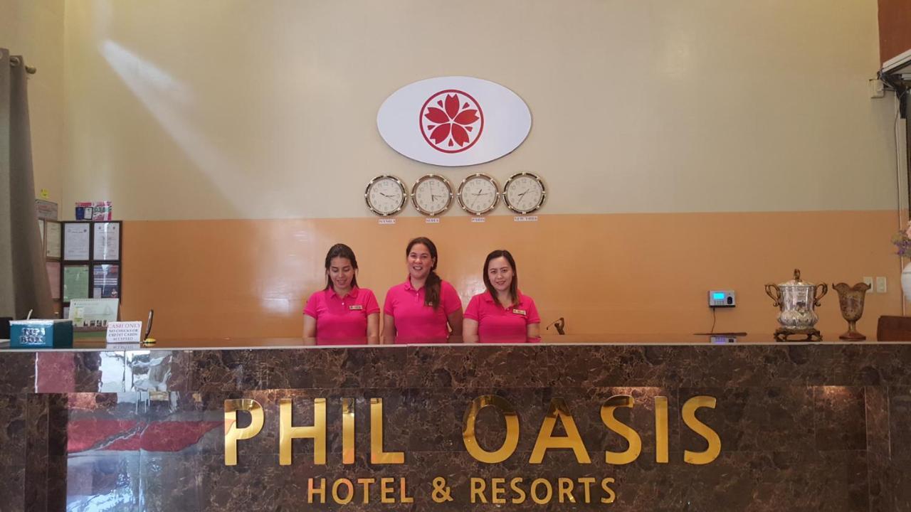 Phil Oasis Hotel & Resort Silang Luaran gambar