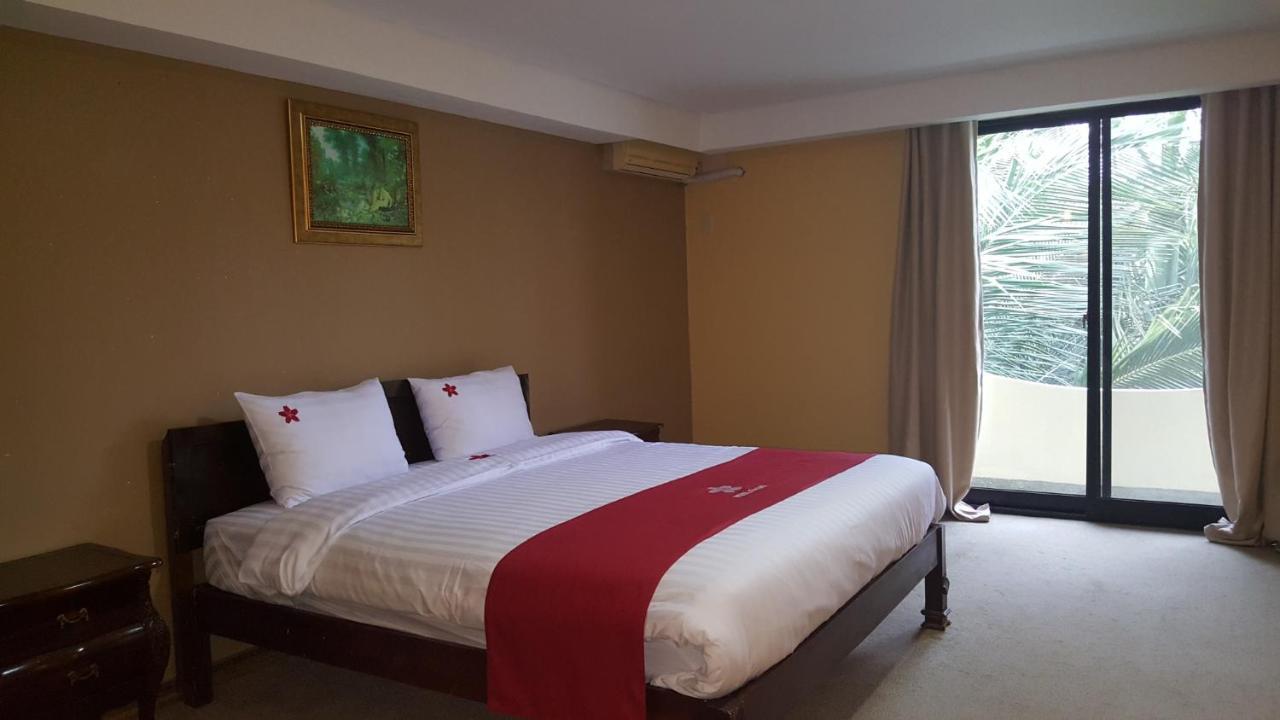 Phil Oasis Hotel & Resort Silang Luaran gambar